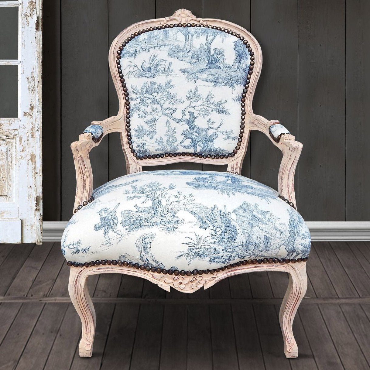 Tissu ameublement bleu – fauteuil en toile de Jouy – TissusPapi.com