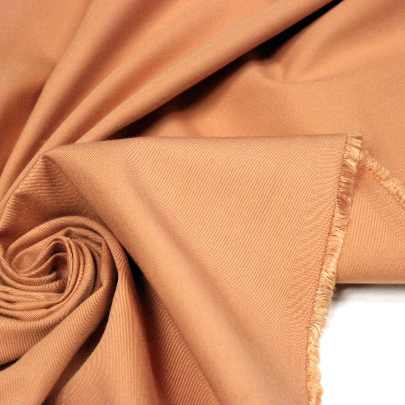 Tissu gabardine sergé uni couleur Orange argile - ON DESTOCKE ! - TissusPapi.com