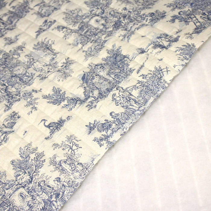Tissu matelassé TOILE DE JOUY : trois motifs, deux couleurs, cinq tissus !