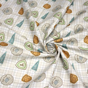 Tissu cotonnade blanc, écussons KIDS CLUB & CAMPING - OEKO - TEX - TissusPapi.com