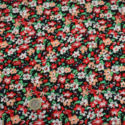 Tissu Viscose fluide fleuri rouge blanc vert et corail - TissusPapi.com