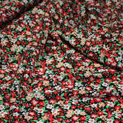 Tissu Viscose fluide fleuri rouge blanc vert et corail - TissusPapi.com
