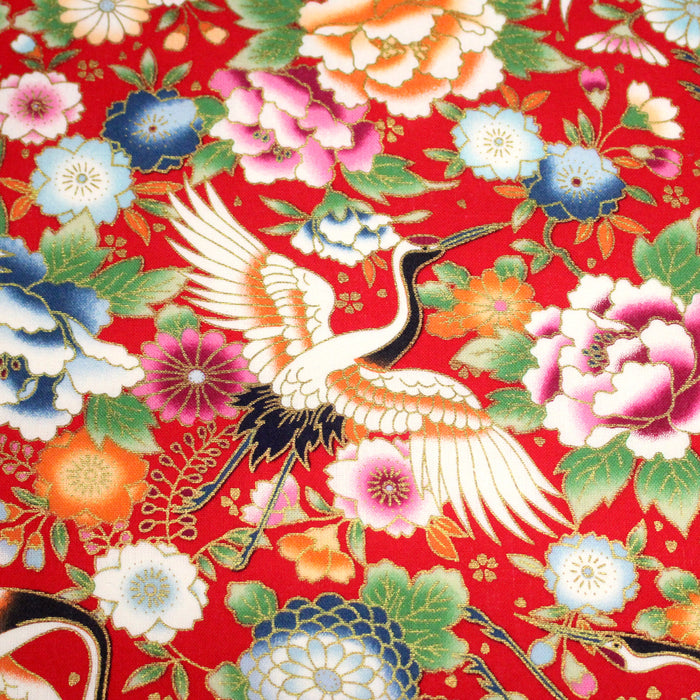 Tissu cotonnade rouge motifs japonais traditionnels : fleurs, chrysanthèmes et hérons - COLLECTION JAPON DORÉ