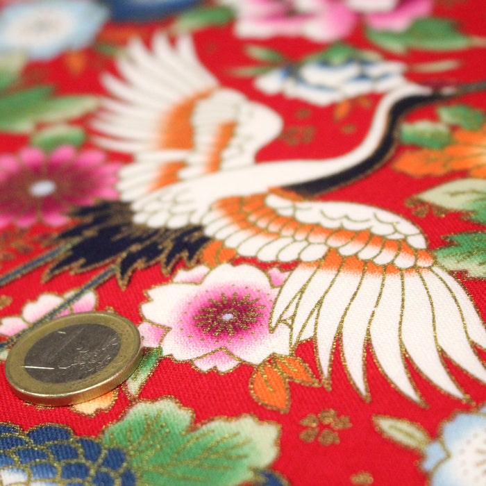 Tissu cotonnade rouge motifs japonais traditionnels : fleurs, chrysanthèmes et hérons - COLLECTION JAPON DORÉ