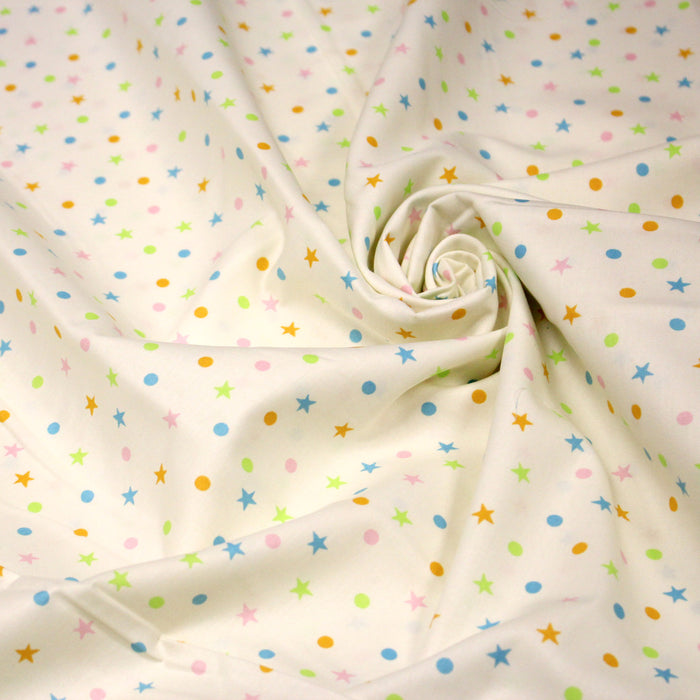 Tissu popeline coton écru aux pois et étoiles multicolores - TissusPapi.com
