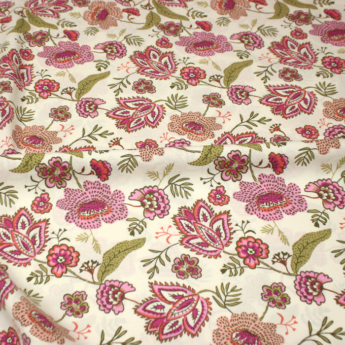 Tissu cotonnade écru aux fleurs indiennes roses et vert kaki - OEKO-TEX STANDARD 100