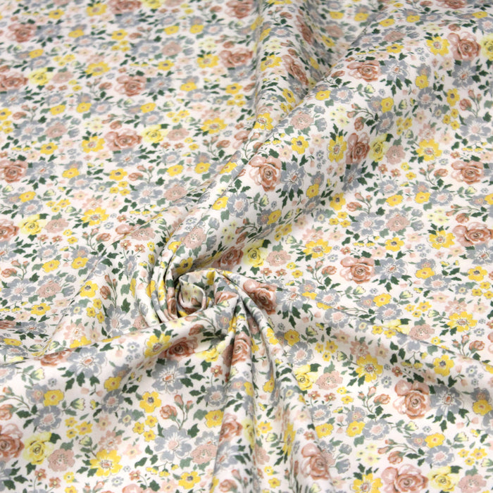Tissu popeline coton fleuri jaune, corail et bleu, fines feuilles vertes - COLLECTION HONORINE - OEKO-TEX
