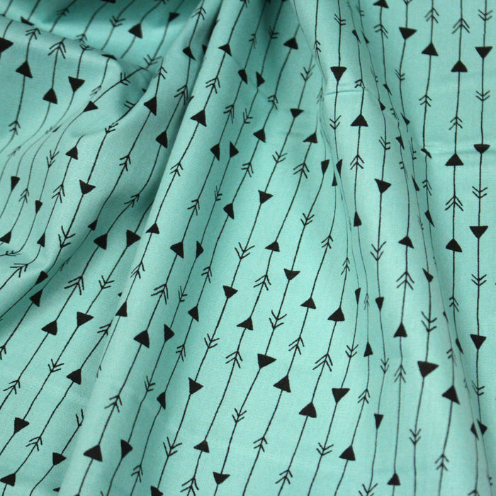 Tissu popeline coton vert aux flèches & liserés noirs - TissusPapi.com