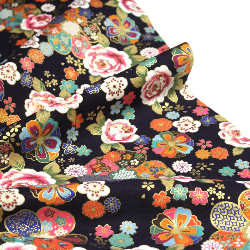Tissu cotonnade motifs japonais traditionnels : fleuris multicolores, fond bleu ou rouge - COLLECTION JAPON DORÉ - TissusPapi.com