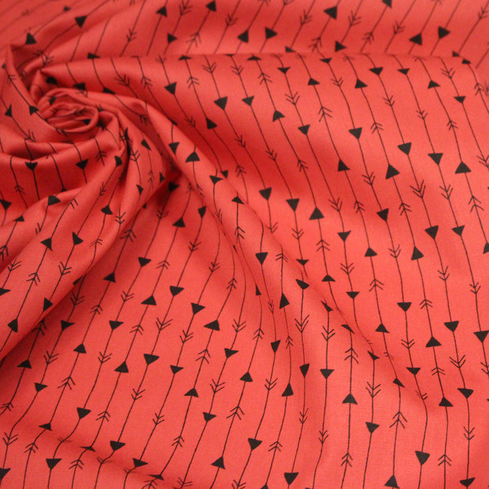 Tissu popeline coton rouge aux flèches & liserés noirs - TissusPapi.com