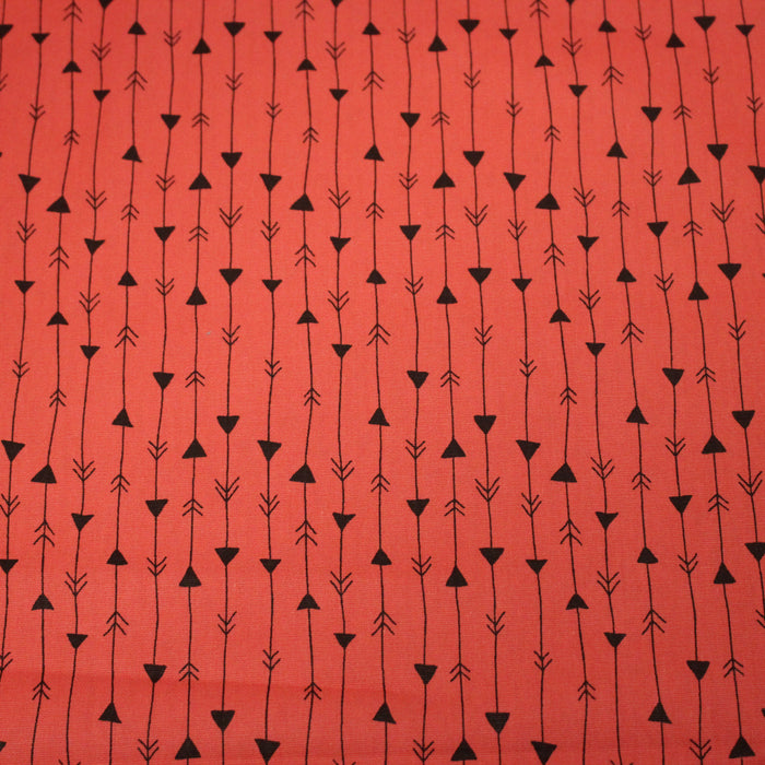Tissu popeline coton rouge aux flèches & liserés noirs - TissusPapi.com