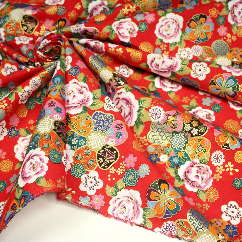 Tissu cotonnade motifs japonais traditionnels : fleuris multicolores, fond bleu ou rouge - COLLECTION JAPON DORÉ - TissusPapi.com