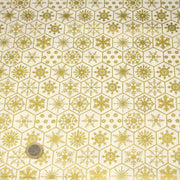 Tissu coton NOËL écru aux hexagones & étoiles des neiges dorés - OEKO - TEX - TissusPapi.com