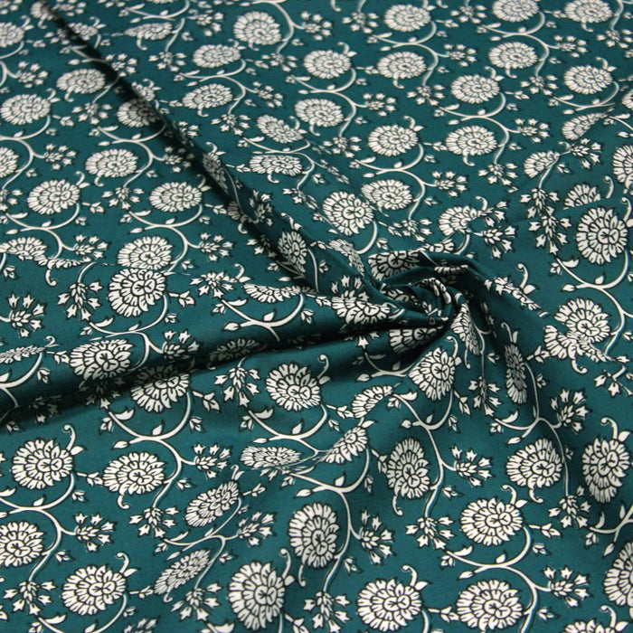 Tissu cotonnade motif fleuri indien vert paon, noir et blanc - COLLECTION KALAMKARI
