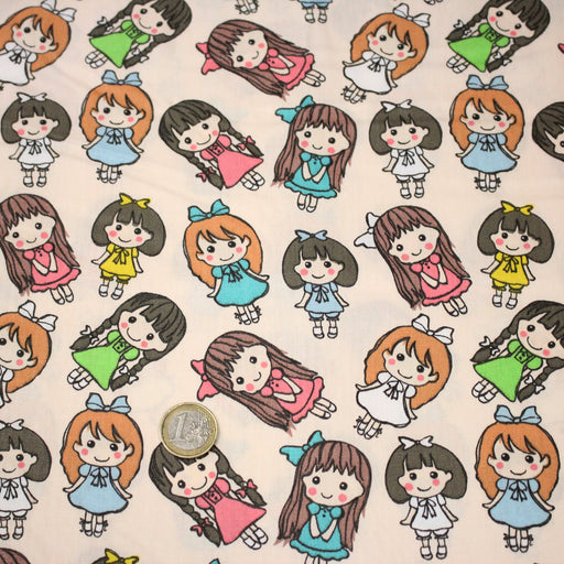 Tissu popeline coton aux petits filles façon bande dessinée - TissusPapi.com