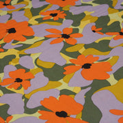 Tissu Viscose fluide AIMEE aux fleurs graphiques vertes, oranges et mauves - OEKO - TEX STANDARD 100 - TissusPapi.com