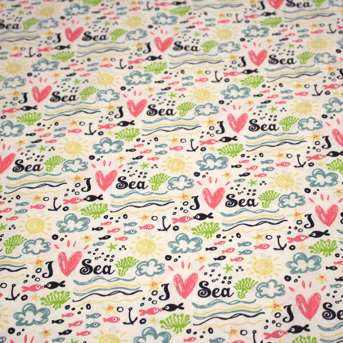 Tissu popeline coton I LOVE THE SEA, écru aux motifs marins multicolores - TissusPapi.com