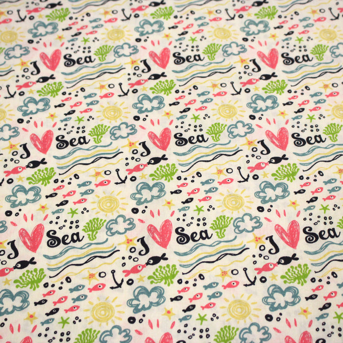 Tissu popeline coton I LOVE THE SEA, écru aux motifs marins multicolores - TissusPapi.com