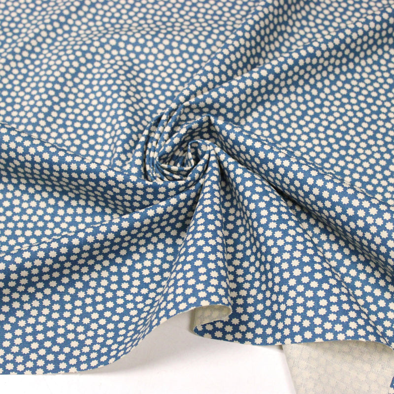 Tissu coton demi natté bleu, fleurs géométriques écrues - MADE IN JAPAN - FABRICATION JAPONAISE