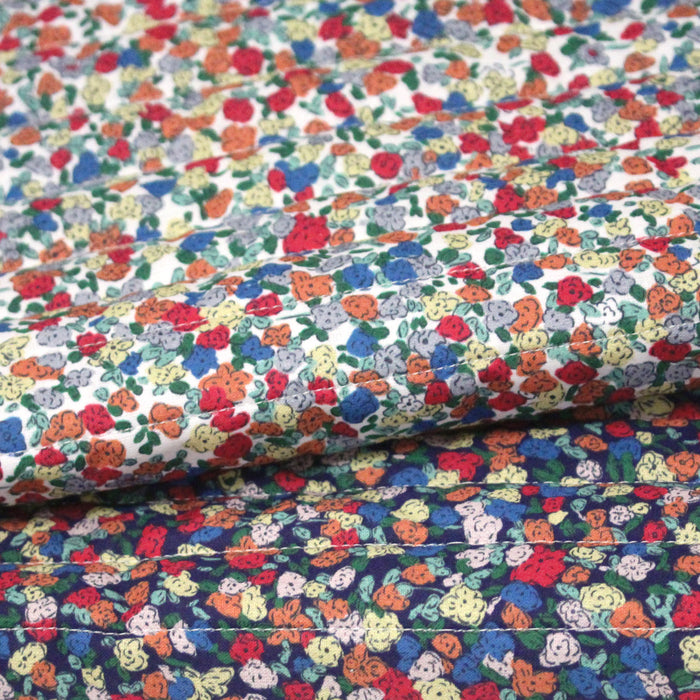 Tissu matelassé FLEURI fines fleurs : fond bleu ou fond blanc - OEKO-TEX