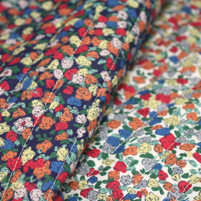 Tissu matelassé FLEURI fines fleurs : fond bleu ou fond blanc - OEKO-TEX