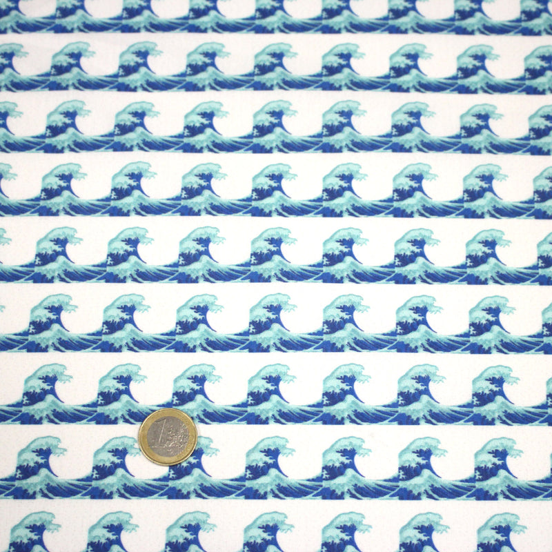 Tissu cotonnade imprimée EMOJI VAGUES HOKUSAI - OEKO - TEX STANDARD 100 - TissusPapi.com