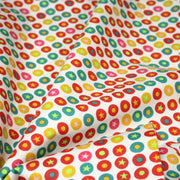 Tissu popeline coton blanc aux pois & étoiles multicolores - TissusPapi.com