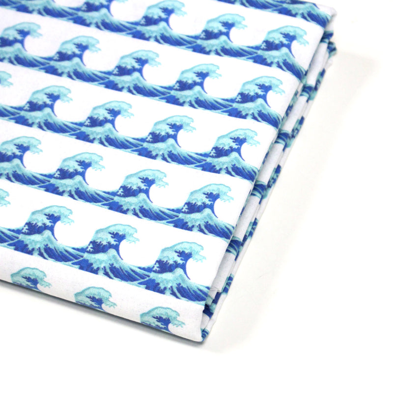 Tissu cotonnade imprimée EMOJI VAGUES HOKUSAI - OEKO - TEX STANDARD 100 - TissusPapi.com