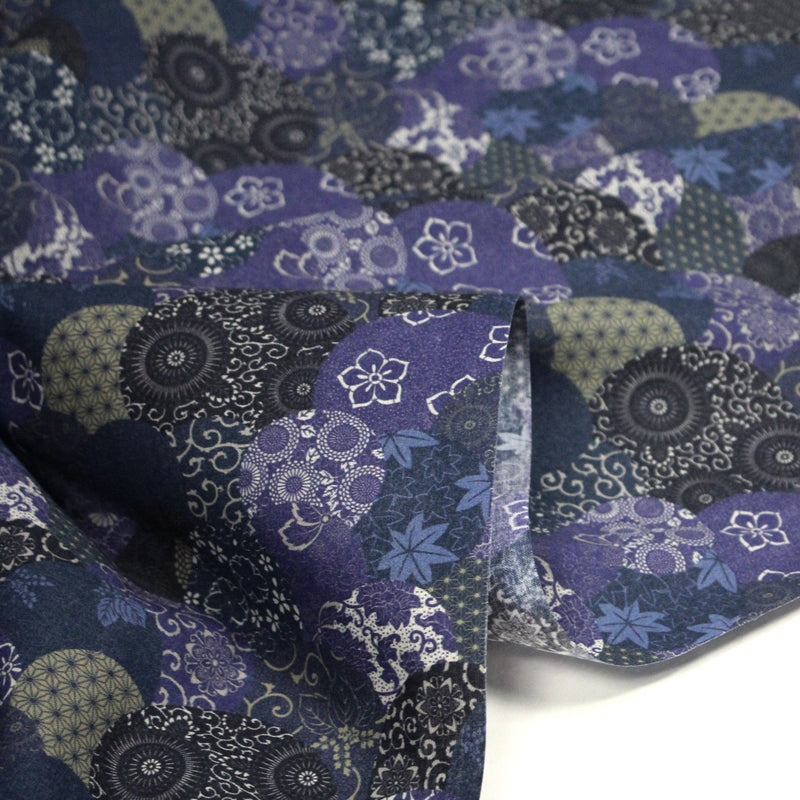 Tissu cotonnade imprimée MARU TO MOYO, cercles de motifs japonais faux - uni bleu indigo - OEKO - TEX - TissusPapi.com