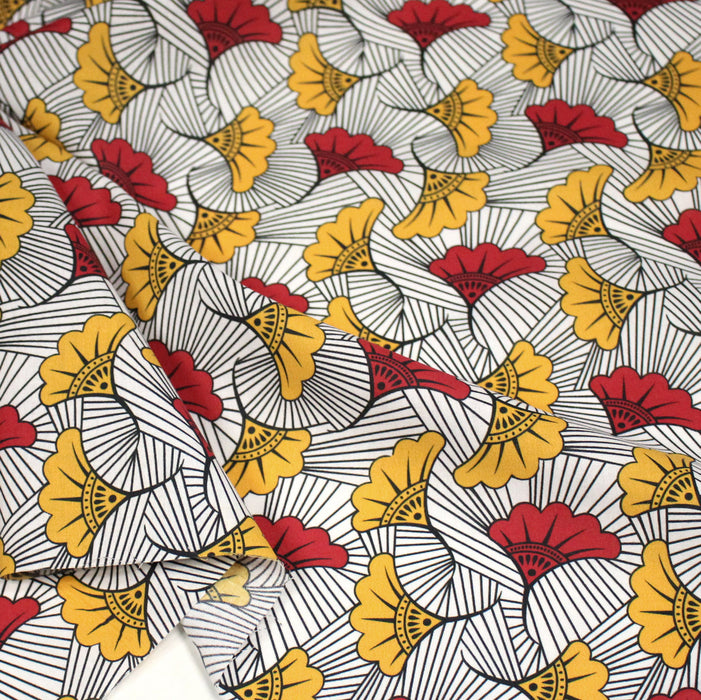 Tissu cotonnade motif WAX floral, fleurs rouges et jaunes - OEKO-TEX STANDARD 100