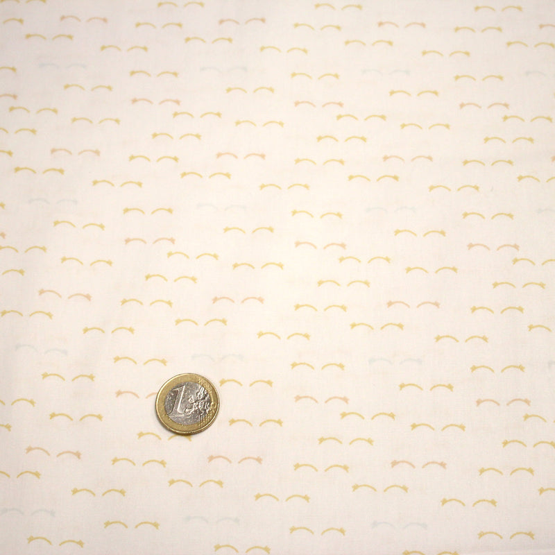 Tissu popeline coton les étoiles filantes jaunes, fond blanc - TissusPapi.com