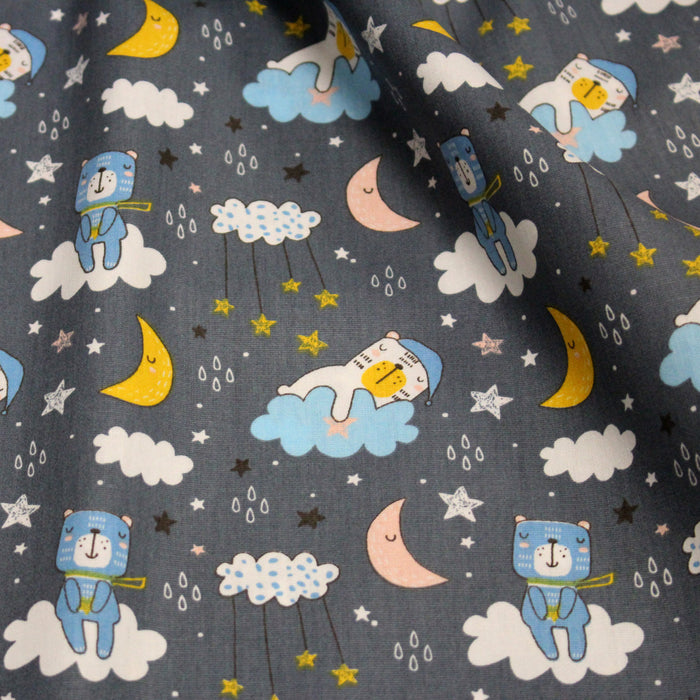 Tissu popeline coton Les ours font dodo, tons gris, bleus, roses - TissusPapi.com