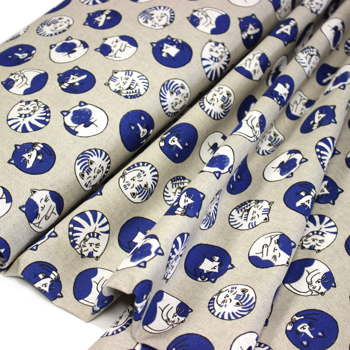Tissu coton demi natté Les chats japonais, tons bleus & fond lin - OEKO-TEX STANDARD 100
