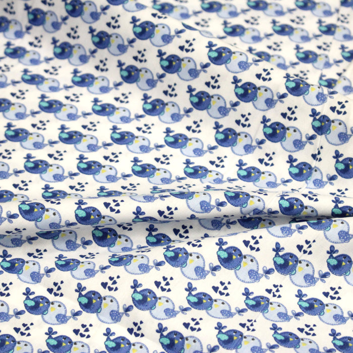 Tissu popeline coton Le duo d'oiseaux bleus, fond blanc - TissusPapi.com