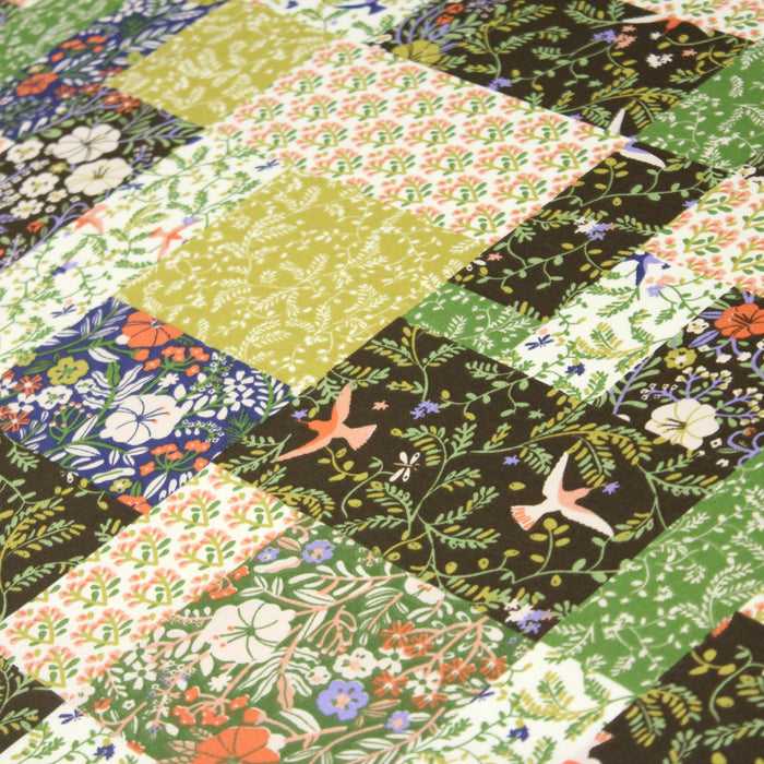 Tissu de coton motif patchwork imprimé floral et multicolore - COLLECTION BLOEM - OEKO-TEX®