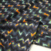 Tissu popeline coton zig zag bleu, noir et fines fleurs multicolores - TissusPapi.com