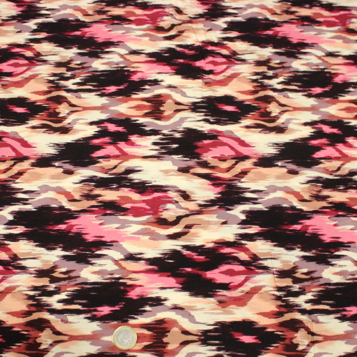Tissu Viscose fluide motif IKAT rose, chocolat, écru - STANDARD 100 OEKO - TEX - TissusPapi.com