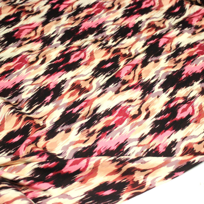 Tissu Viscose fluide motif IKAT rose, chocolat, écru - STANDARD 100 OEKO - TEX - TissusPapi.com