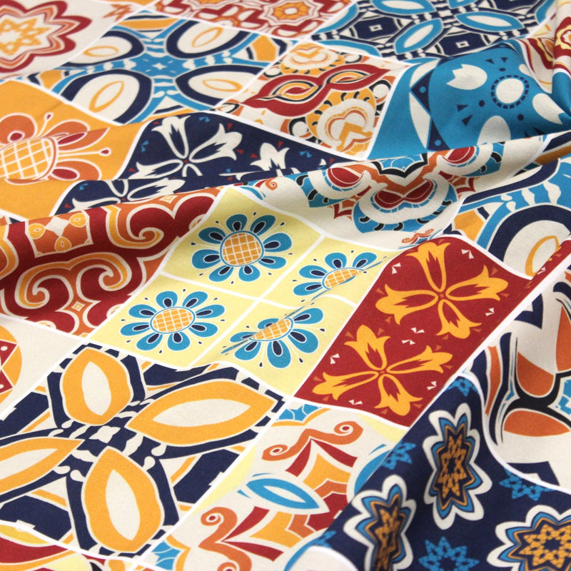 Tissu cotonnade aux carreaux de faïence multicolore - COLLECTION AZULEJOS - TissusPapi.com