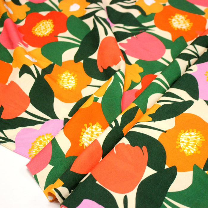 Tissu Viscose fluide BIGFLO, aux belles fleurs roses, rouges, oranges - STANDARD 100 OEKO - TEX - TissusPapi.com