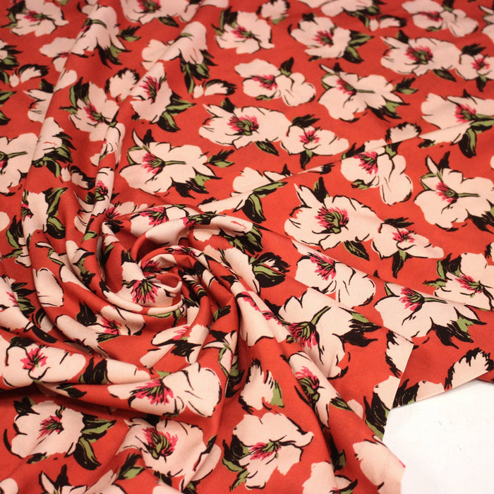 Tissu Viscose fluide SOLINE, rouge aux fleurs roses et noires - STANDARD 100 OEKO - TEX - TissusPapi.com