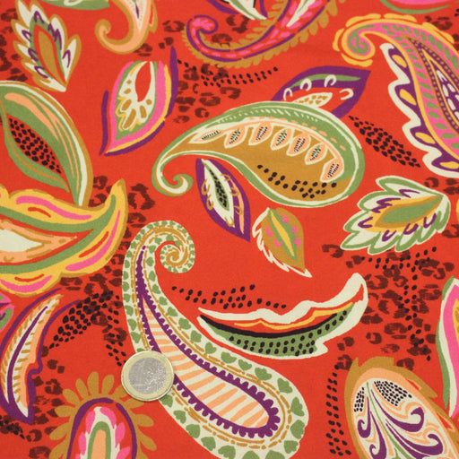 Tissu Viscose fluide ANJALI motif cachemire multicolore fond rouge – STANDARD 100 OEKO - TEX - TissusPapi.com