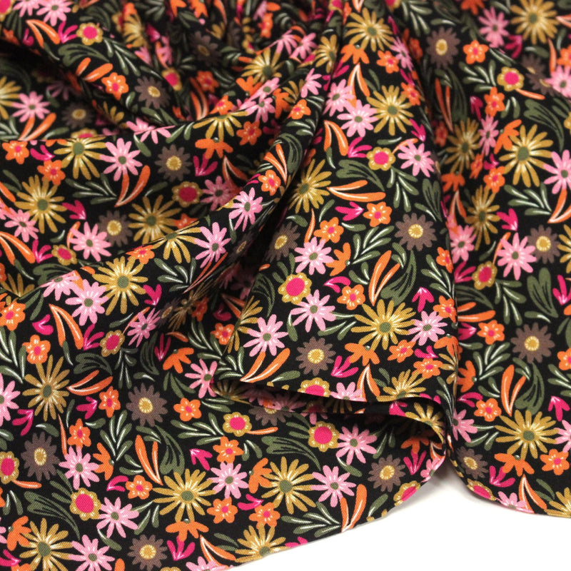 Tissu Viscose fluide JOLI petit fleuri rose ocre vert fond noir – STANDARD 100 OEKO - TEX - TissusPapi.com