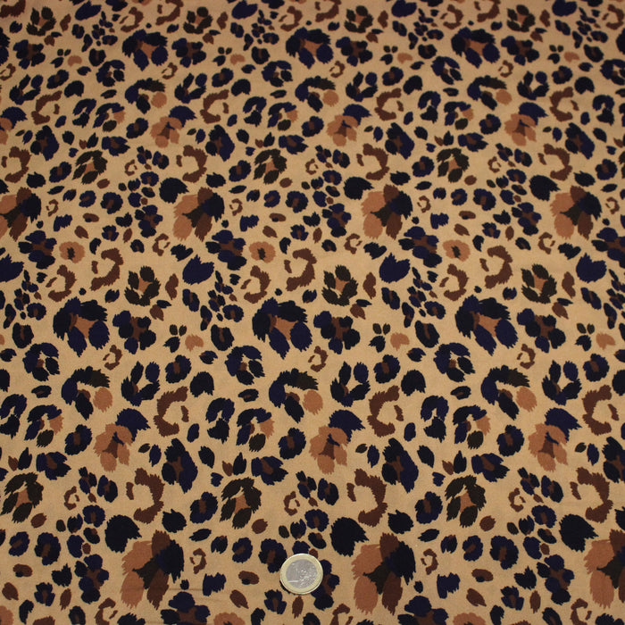 Tissu Viscose fluide LYNX motif léopard ocre et noir – STANDARD 100 OEKO-TEX