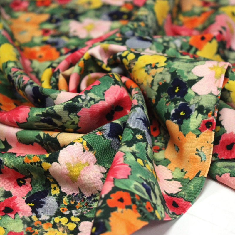 Tissu Viscose fluide REBECCA, floral jaune rose rouge, feuilles vertes - STANDARD 100 OEKO - TEX - TissusPapi.com