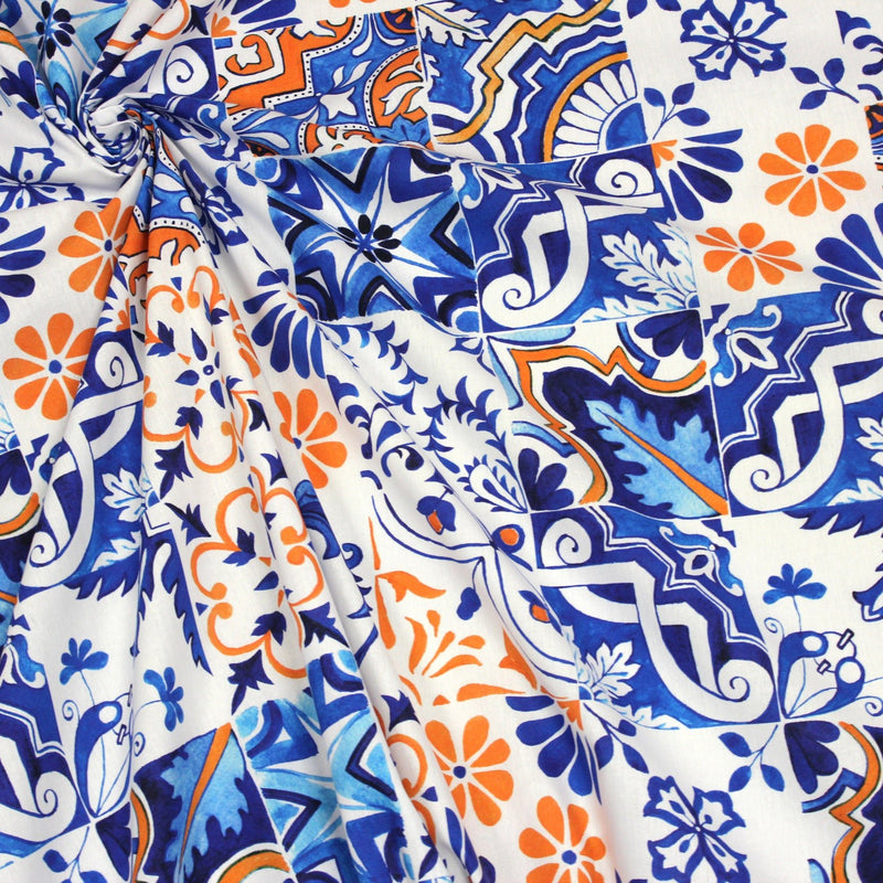 Tissu cotonnade AZULEJOS aux carreaux de faïence : bleu roi / bleu jaune / bleu orange - TissusPapi.com