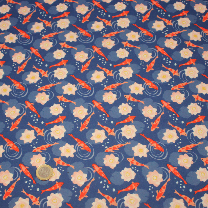 Tissu cotonnade motif japonais KOï aux poissons carpes koï & nénuphars, fond bleu roi - OEKO-TEX