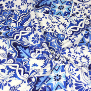 Tissu cotonnade AZULEJOS aux carreaux de faïence : bleu roi / bleu jaune / bleu orange - TissusPapi.com