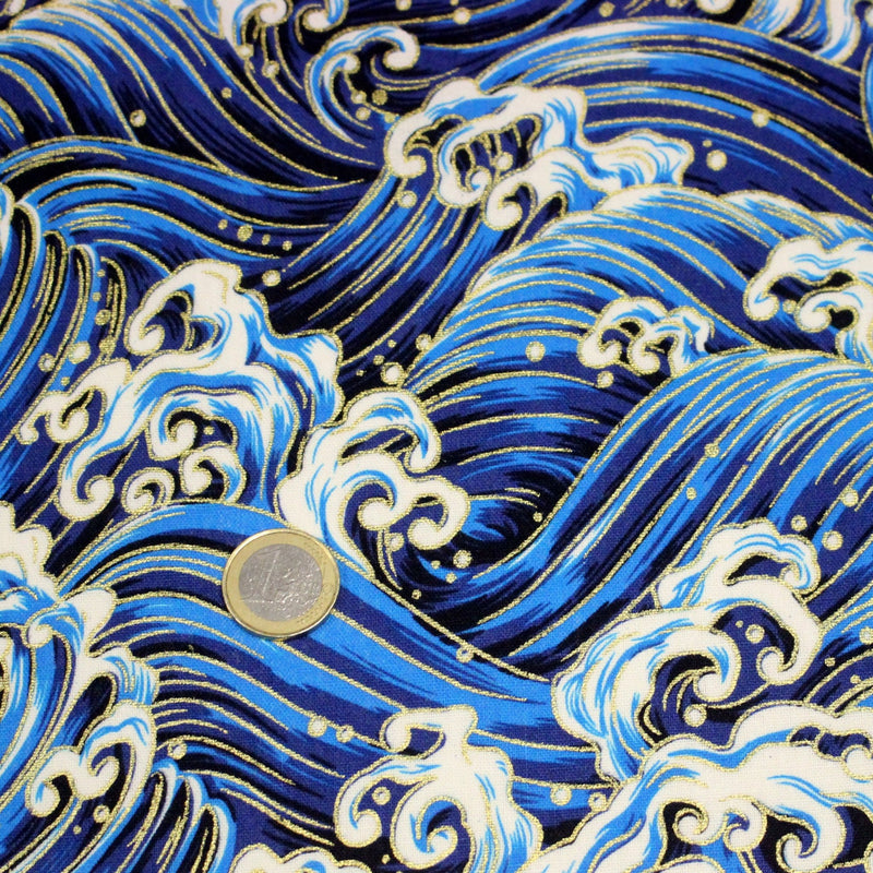 Tissu cotonnade motif japonais VAGUES HOKUSAI dorées, bleu ou rouge - COLLECTION JAPON DORÉ - TissusPapi.com