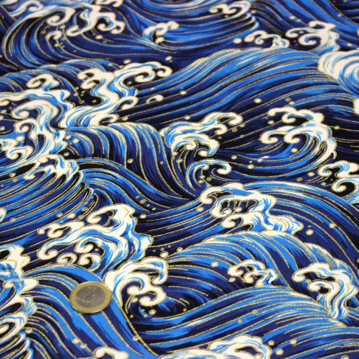 Tissu cotonnade motif japonais VAGUES HOKUSAI dorées, bleu ou rouge - COLLECTION JAPON DORÉ - TissusPapi.com
